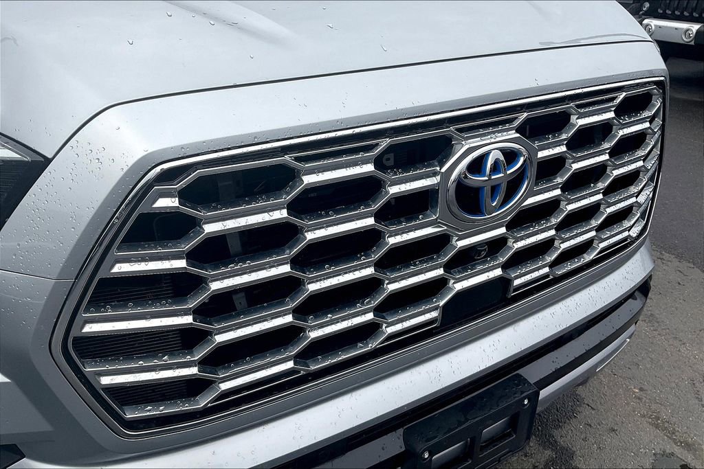 Used 2024 Toyota Sequoia Capstone image 30