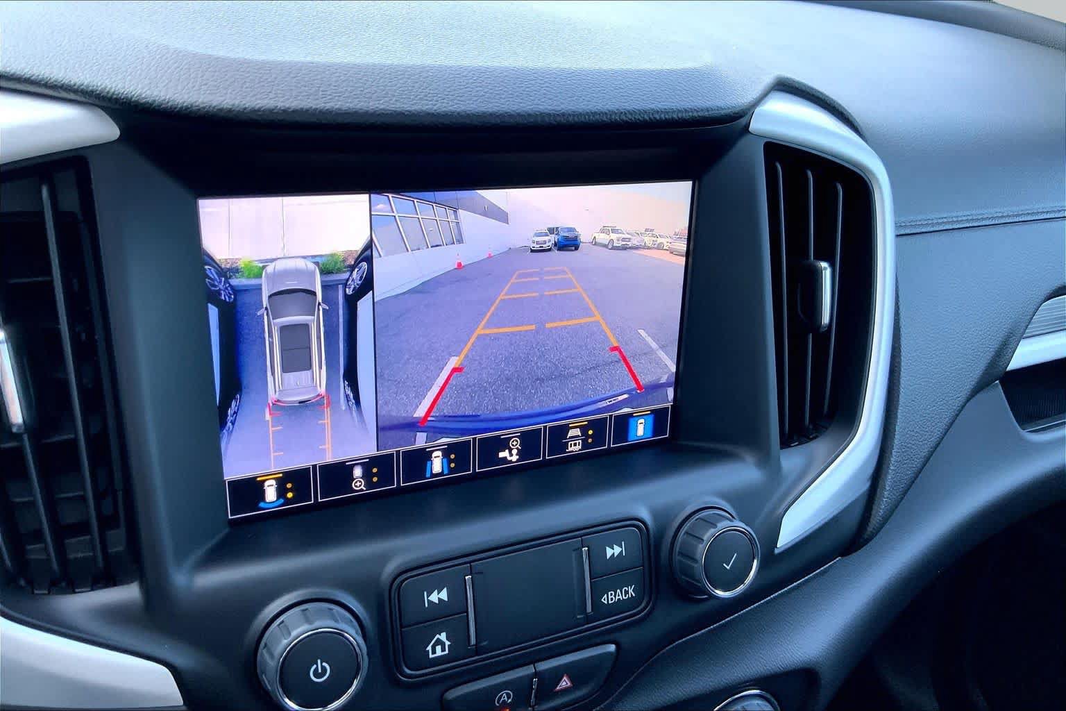 Used 2023 GMC Terrain SLT w/ Tech Package AWD/4WD image 28