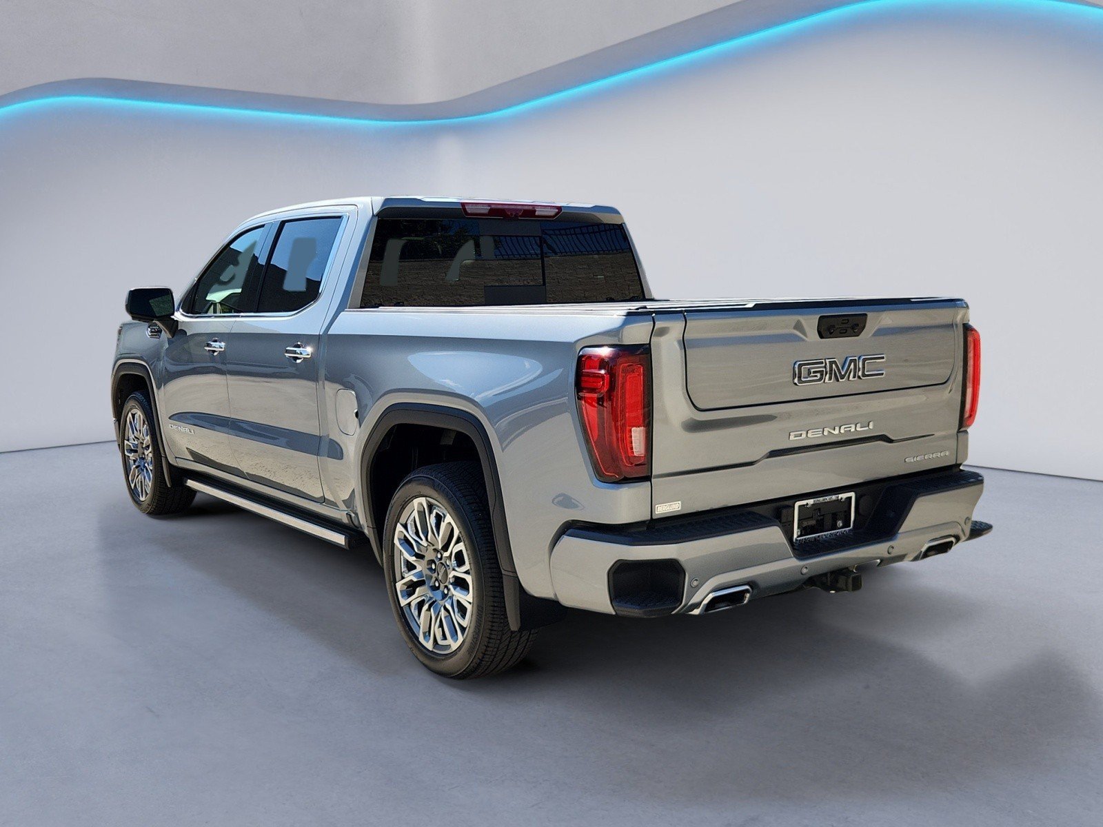 Used 2026 GMC Sierra 1500 Denali Ultimate AWD/4WD image 5