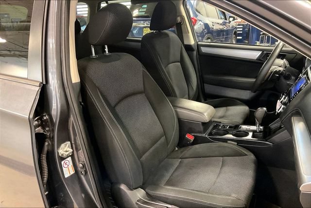 Used 2019 Subaru Outback 2.5i Premium AWD/4WD image 7