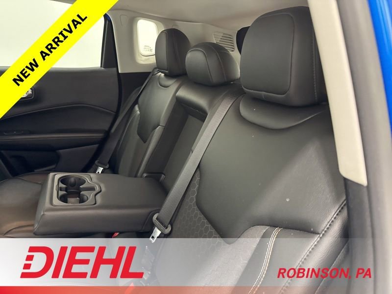 Certified 2019 Jeep Compass Latitude w/ Cold Weather Group image 16