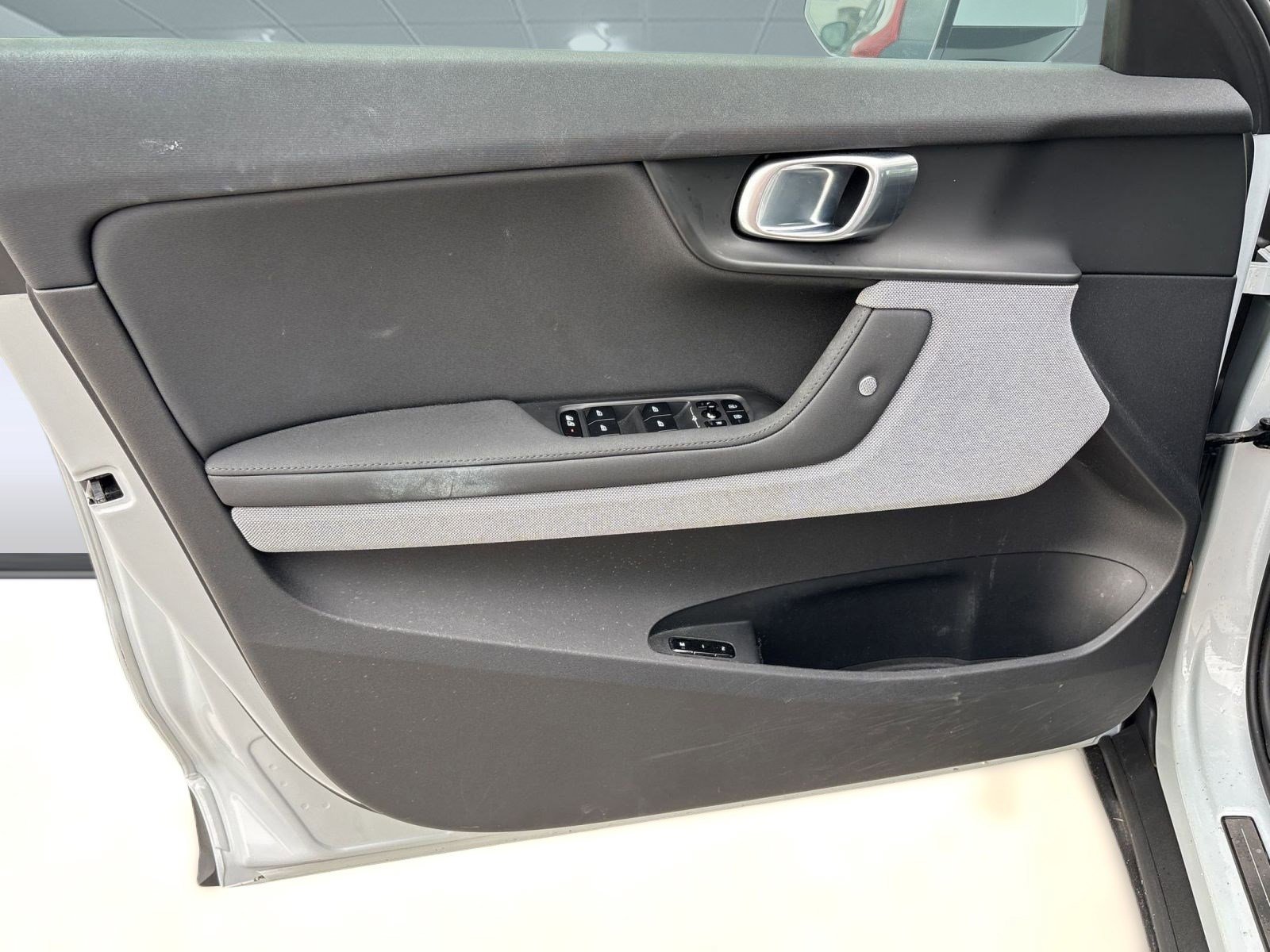 Used 2023 Polestar Polestar 2 w/ Pilot Pack image 21