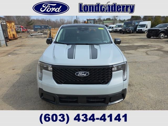 New 2026 Ford Maverick Lariat w/ Black Appearance Package image 14