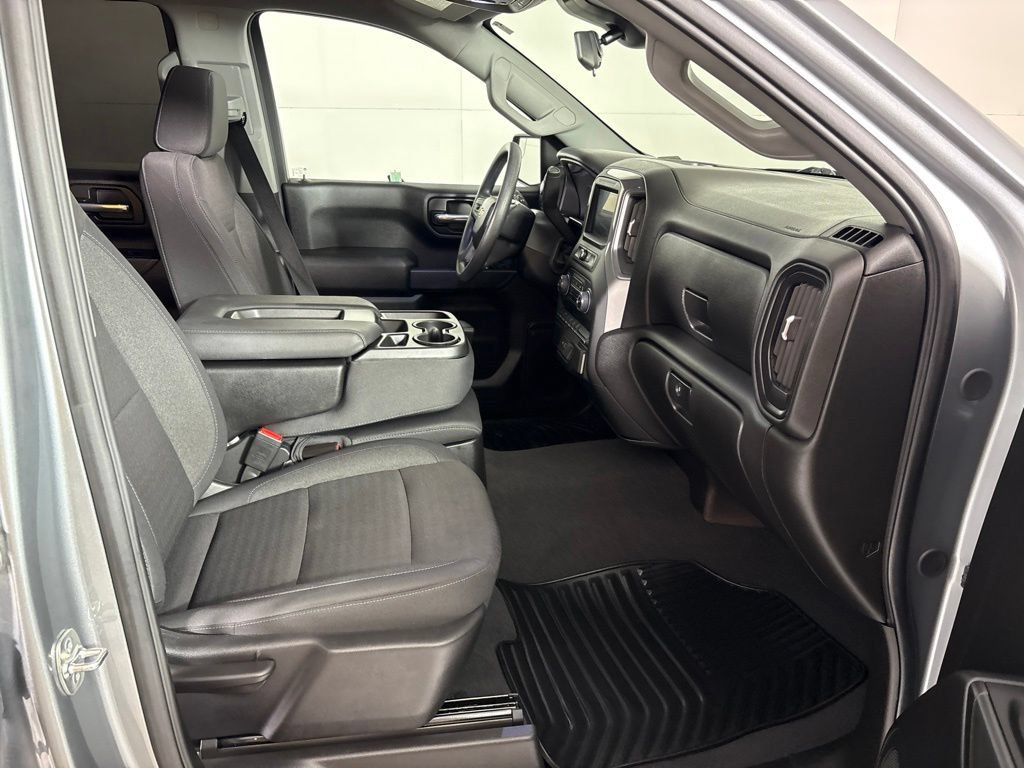 Certified 2026 Chevrolet Silverado 1500 Custom AWD/4WD image 17