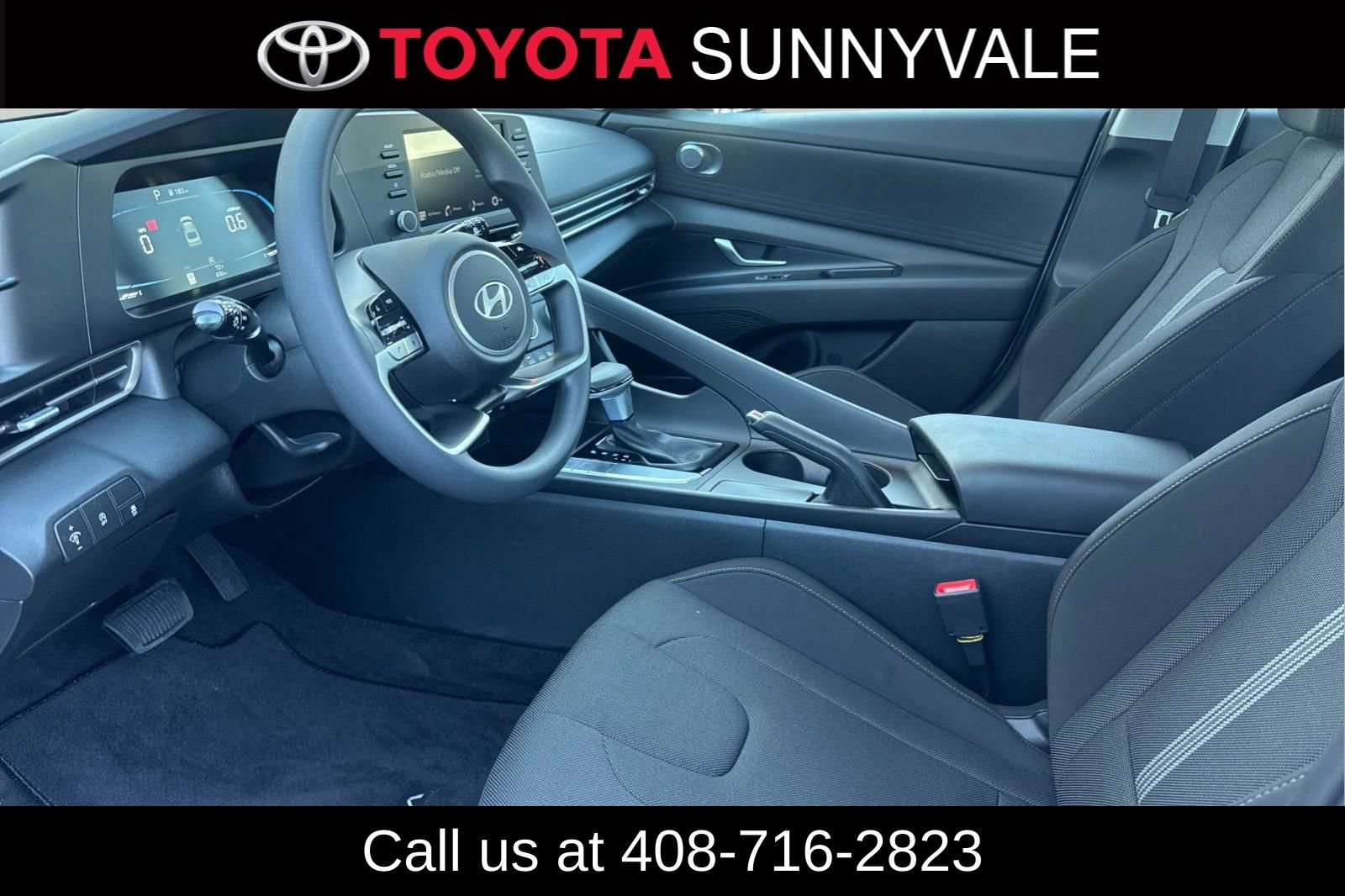 Used 2026 Hyundai Elantra SE image 14