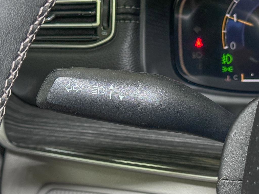 Used 2022 Jeep Wagoneer Series II image 36