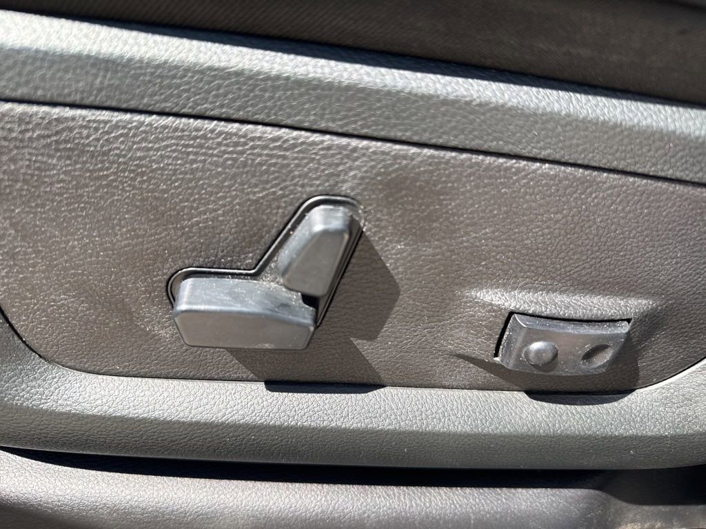 Used 2019 RAM 3500 Laramie image 8