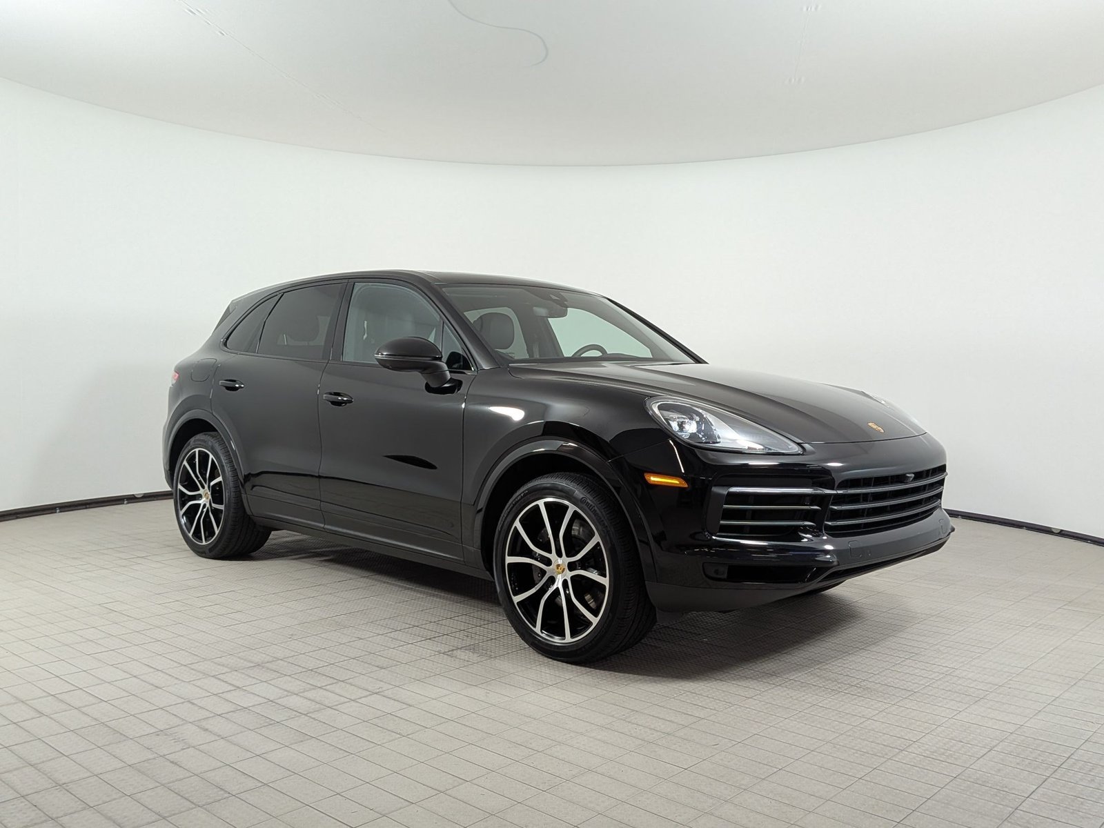 Certified 2023 Porsche Cayenne Platinum Edition AWD/4WD image 7