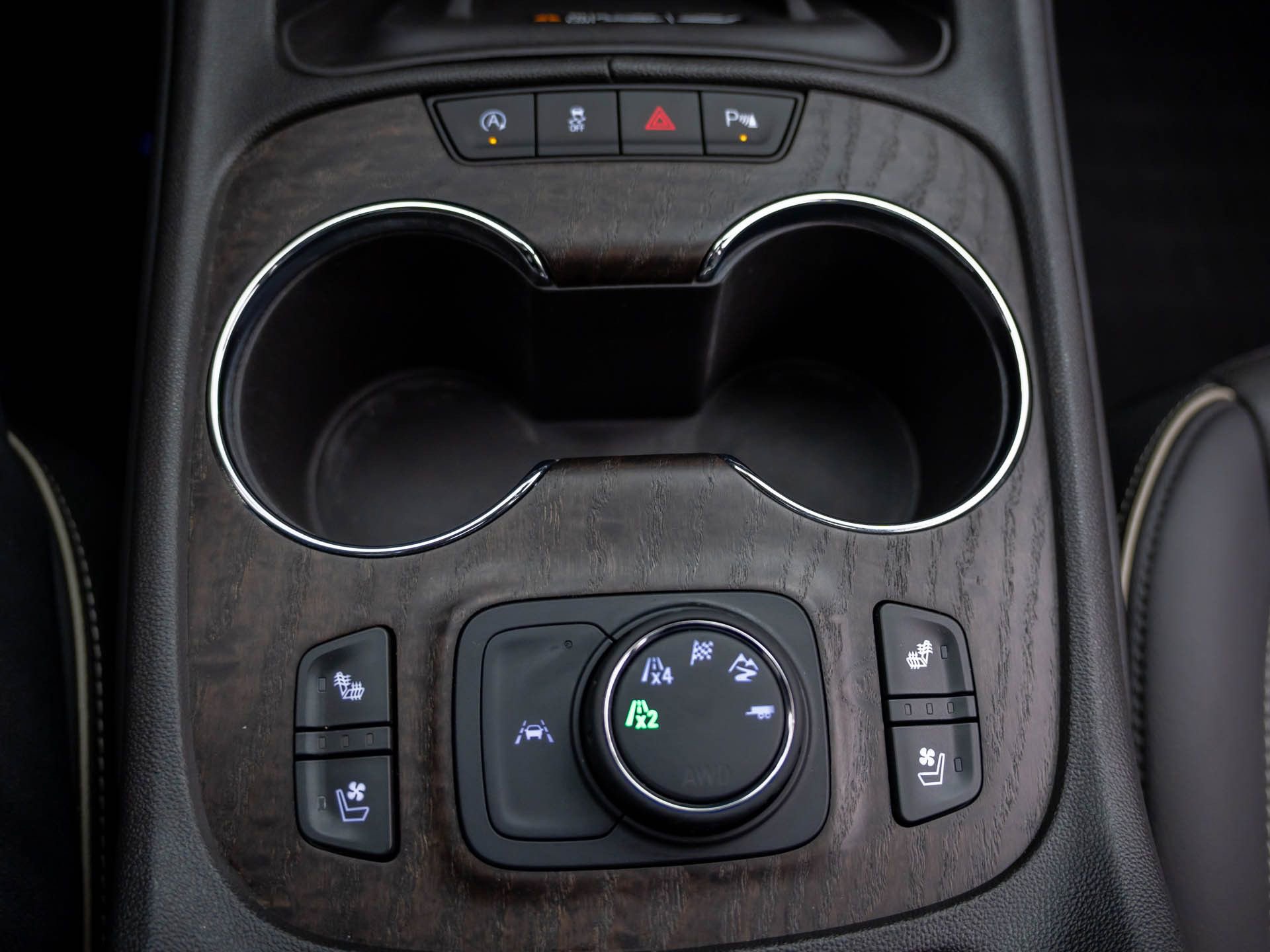 Used 2023 GMC Acadia Denali w/ Denali Ultimate Package image 35