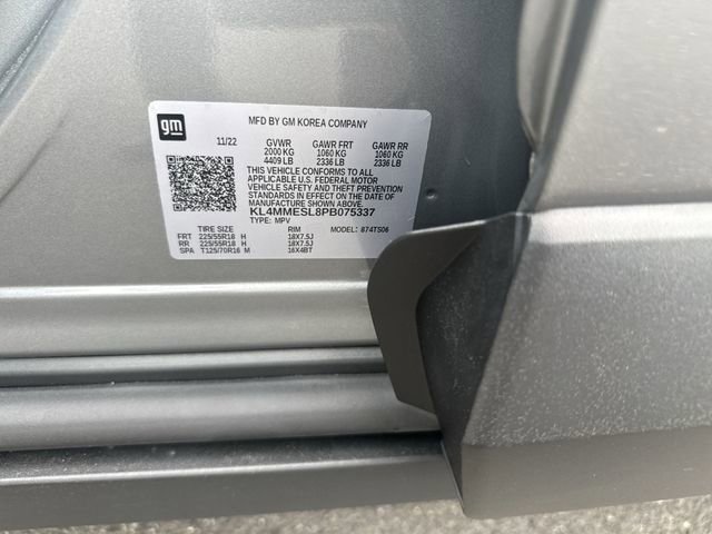 Used 2023 Buick Encore GX Select AWD/4WD image 31