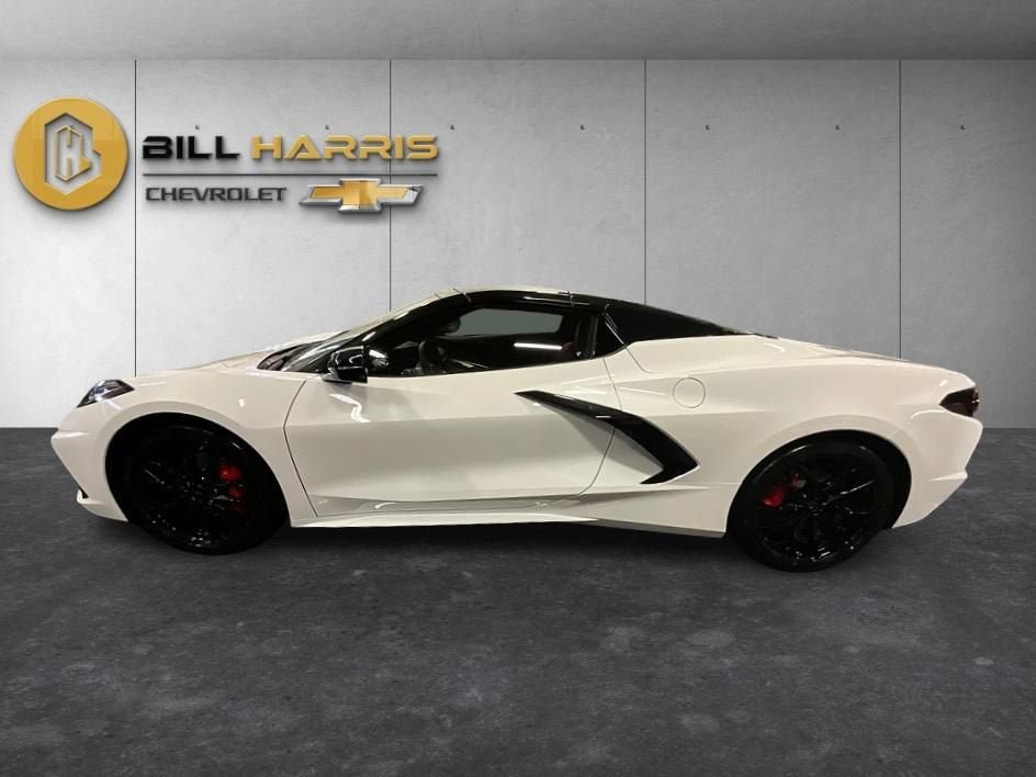 New 2027 Chevrolet Corvette Stingray Convertible w/ 1LT RWD image 13