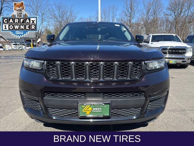Used 2023 Jeep Grand Cherokee L Limited w/ Black Appearance Package image 2