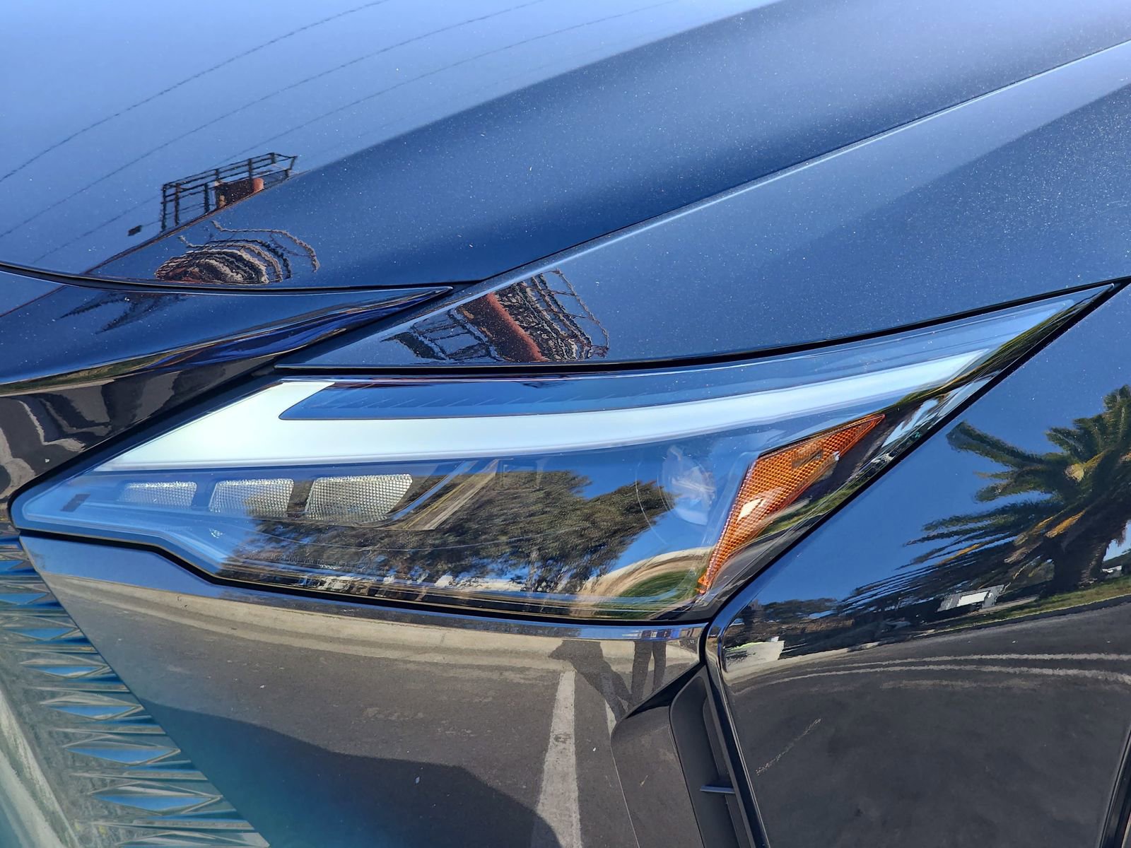 Used 2024 Lexus RZ 300e Premium FWD image 32