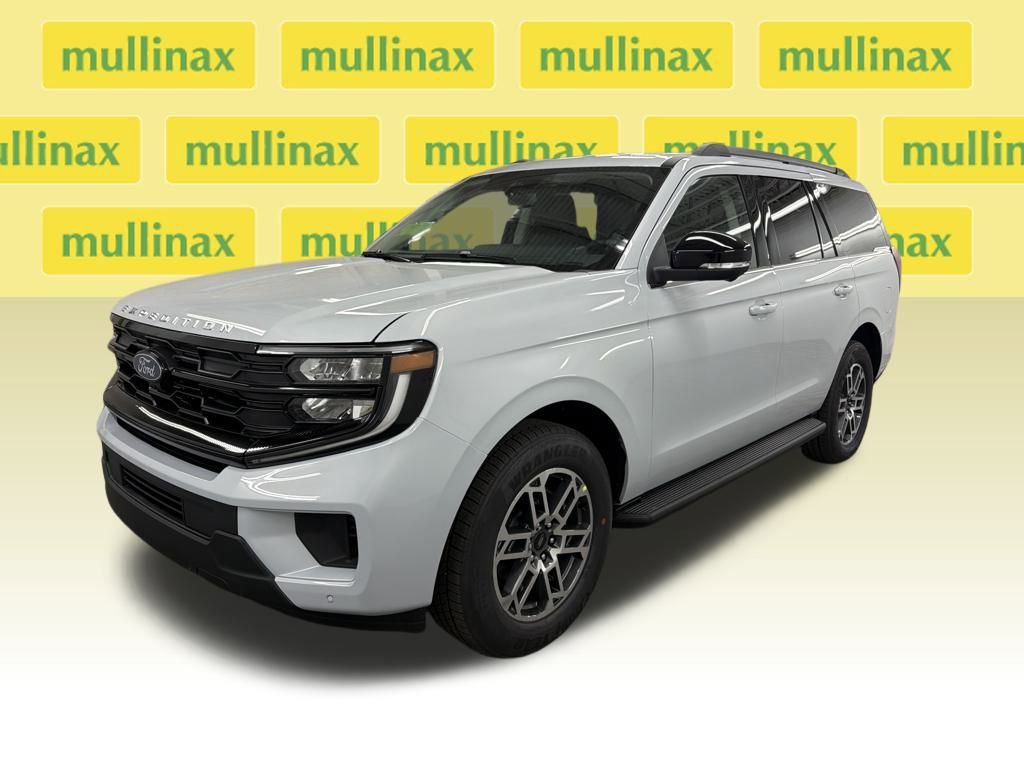 New 2026 Ford Expedition Active image 13