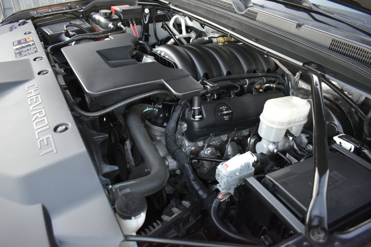 Used 2015 Chevrolet Suburban LTZ image 58