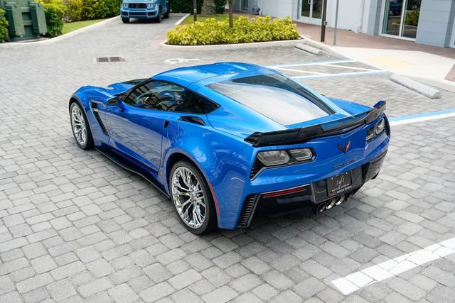 Used 2016 Chevrolet Corvette Z06 w/ 3LZ Preferred Equipment Group RWD image 23