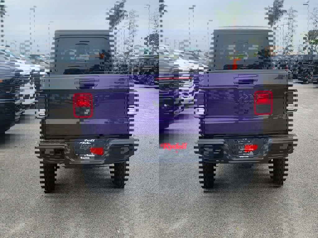 New 2026 Jeep Gladiator Sport image 5