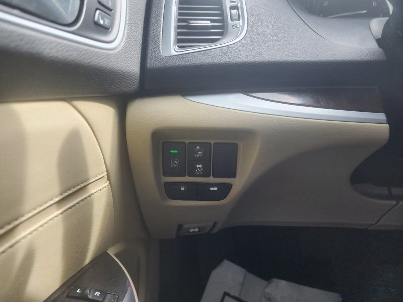 Used 2020 Acura TLX V6 image 15
