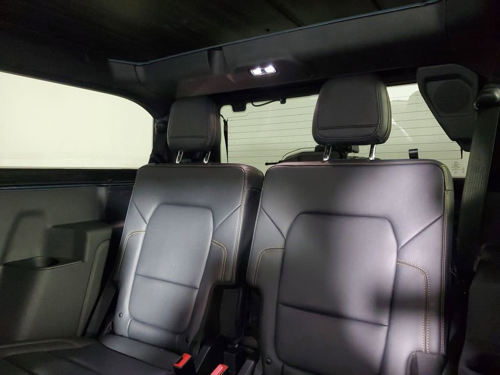 Used 2022 Ford Bronco Badlands w/ Sasquatch Package image 10