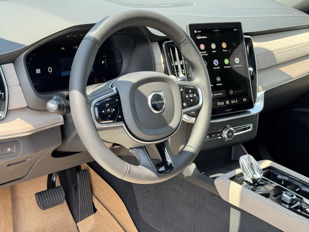 New 2026 Volvo XC90 T8 Plus image 24