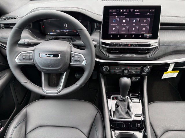 New 2026 Jeep Compass Limited AWD/4WD image 3