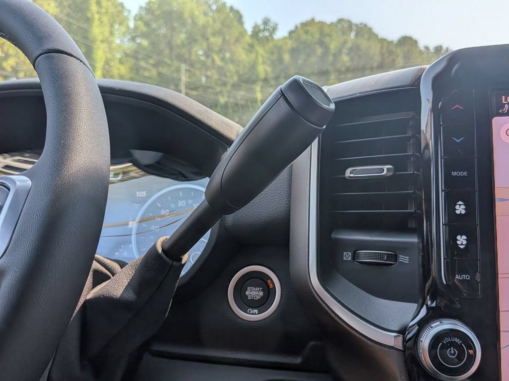 New 2027 RAM 2500 Big Horn AWD/4WD image 27