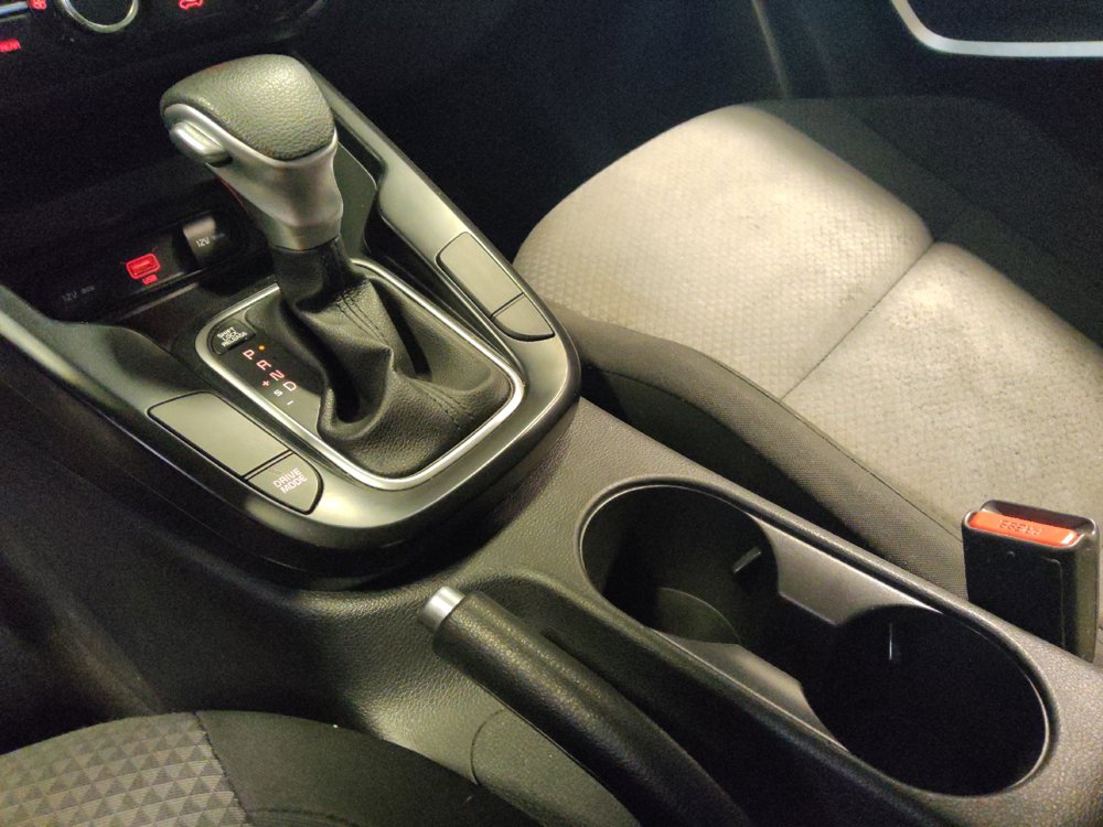 Used 2021 Kia Soul LX FWD image 26