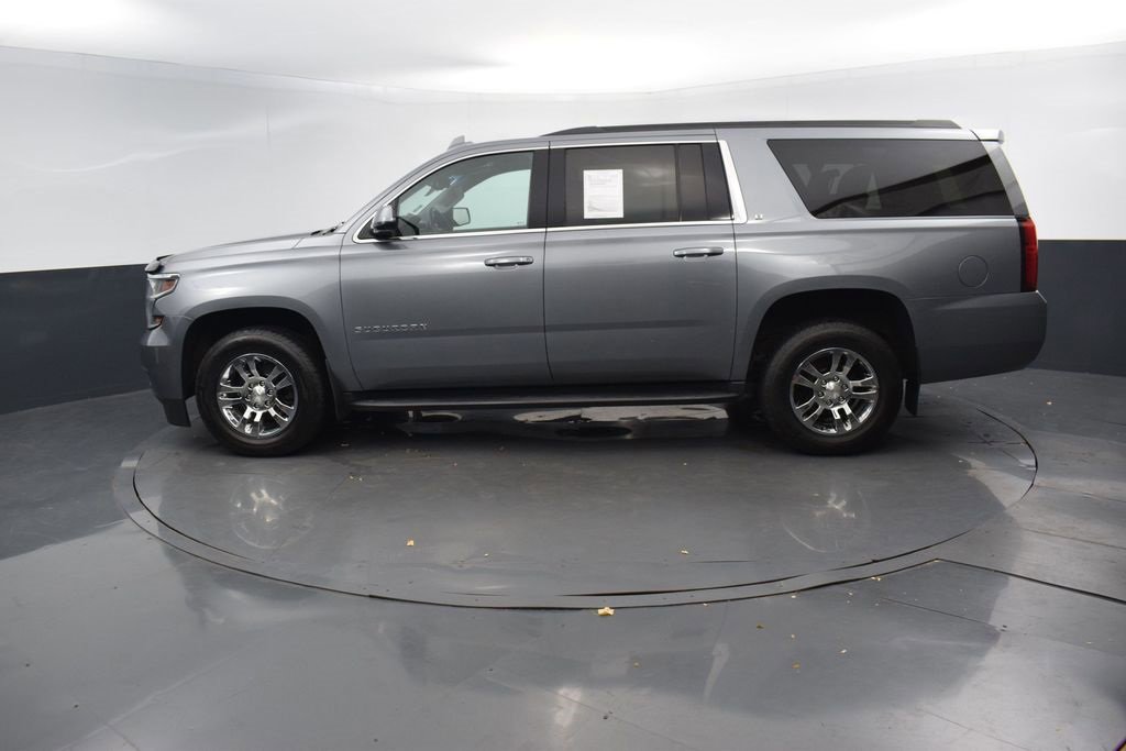 Used 2020 Chevrolet Suburban LT image 2