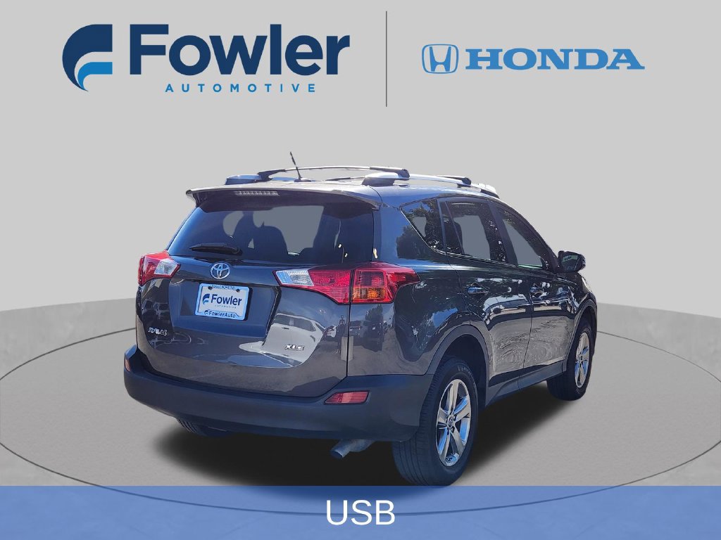 Used 2015 Toyota RAV4 XLE FWD image 6