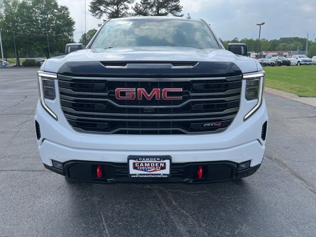 Used 2025 GMC Sierra 1500 AT4 AWD/4WD image 2