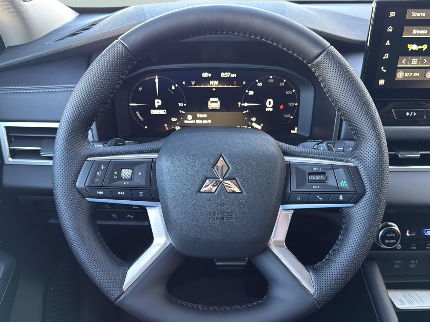 New 2026 Mitsubishi Outlander SEL AWD/4WD image 16
