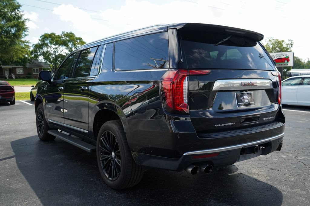 Used 2021 GMC Yukon XL Denali AWD/4WD image 4