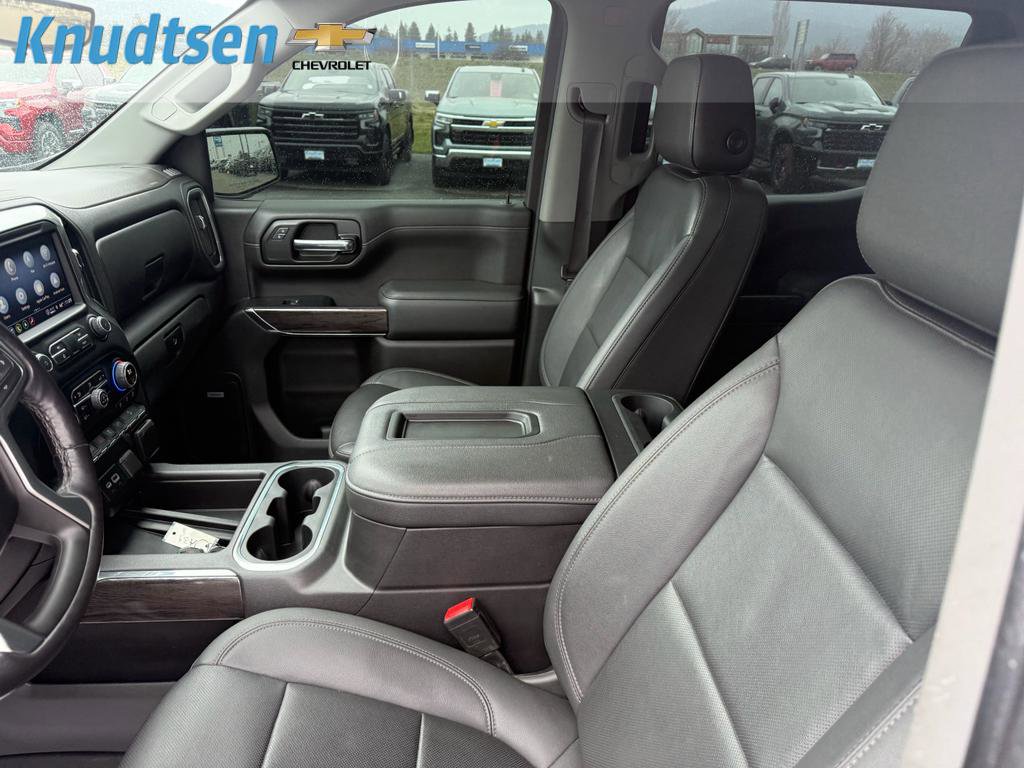 Used 2022 Chevrolet Silverado 1500 LTZ w/ LTZ Premium Package image 19