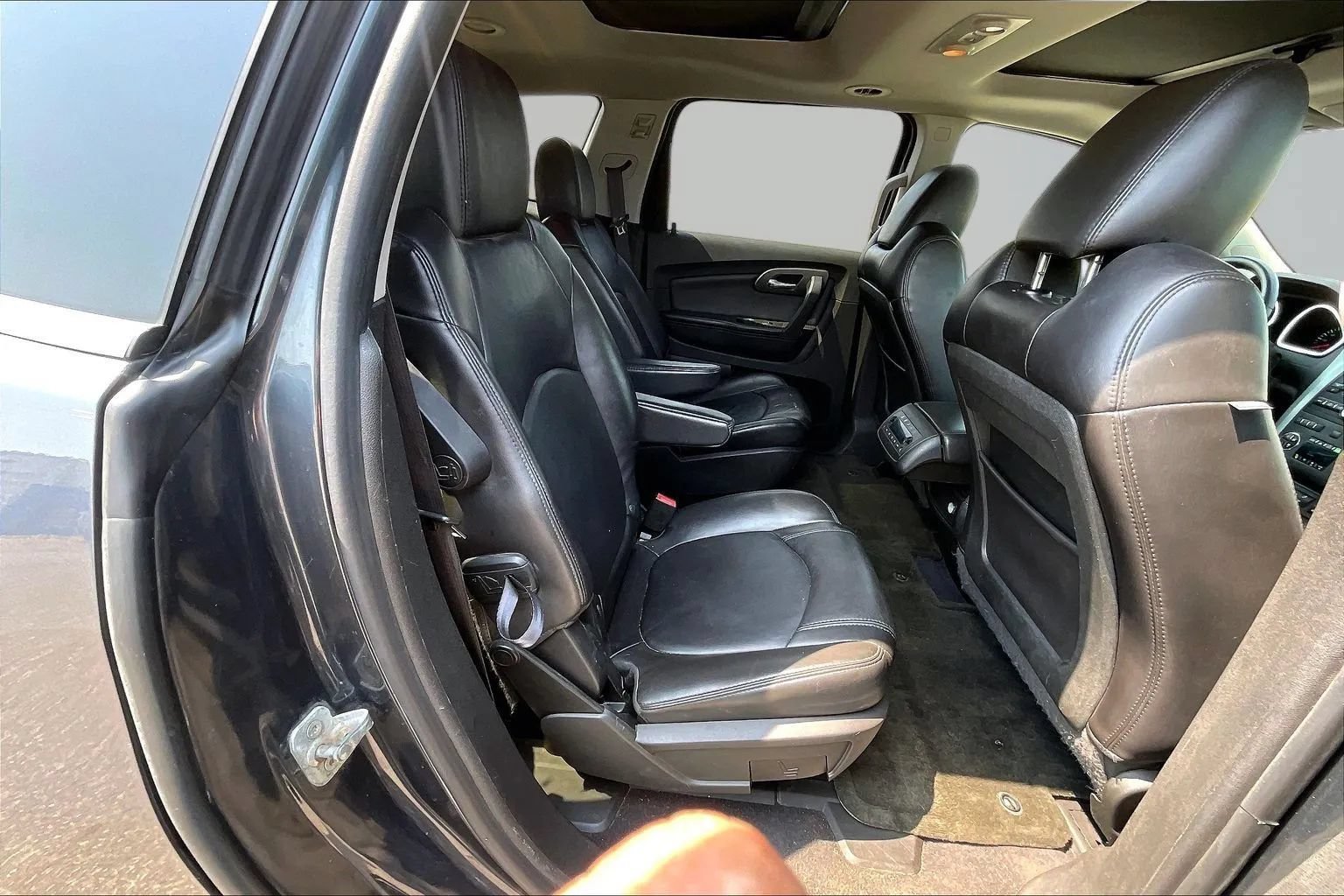 Used 2012 Chevrolet Traverse LT AWD/4WD image 27
