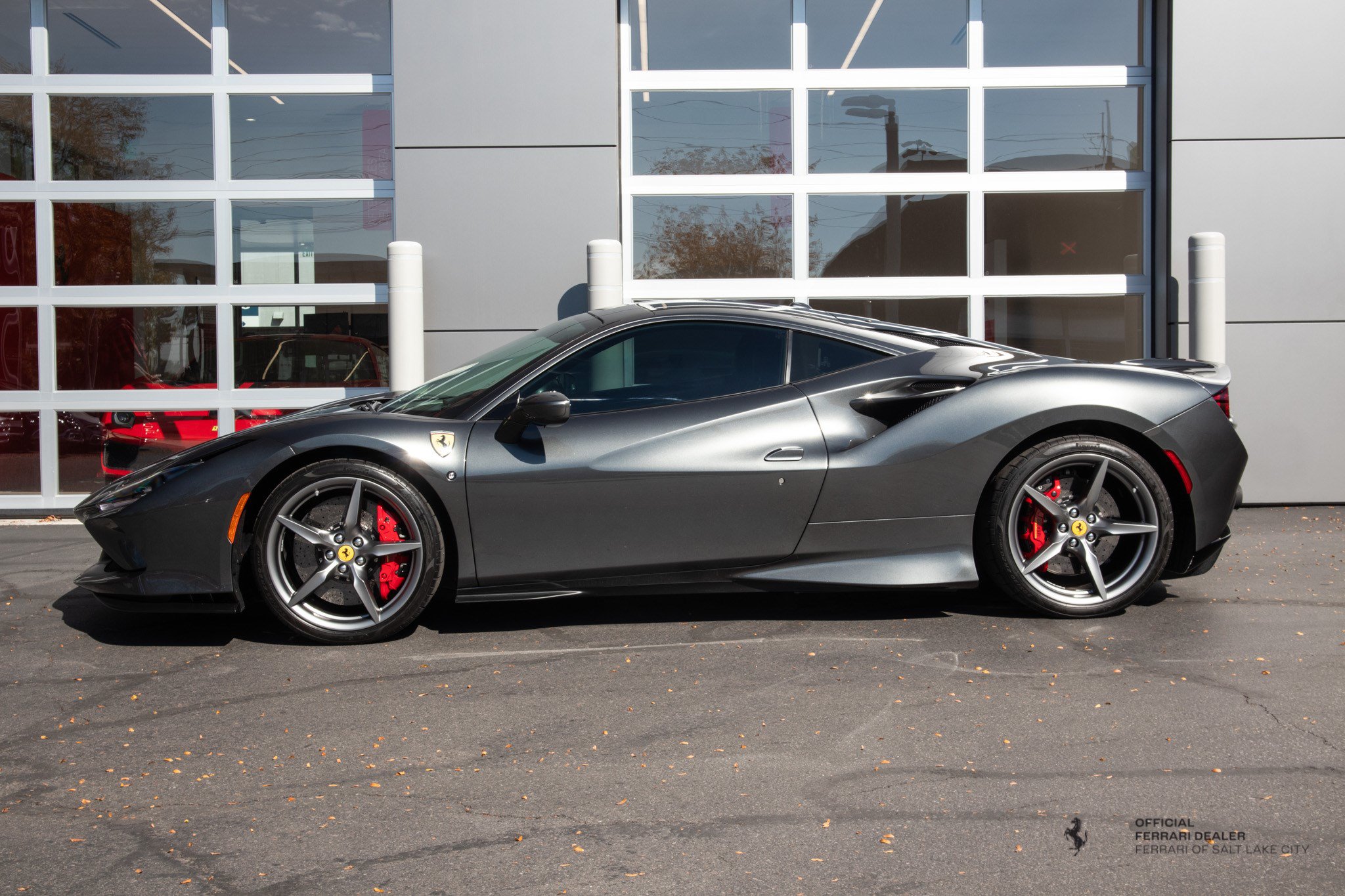 Used 2020 Ferrari F8 Tributo RWD image 2