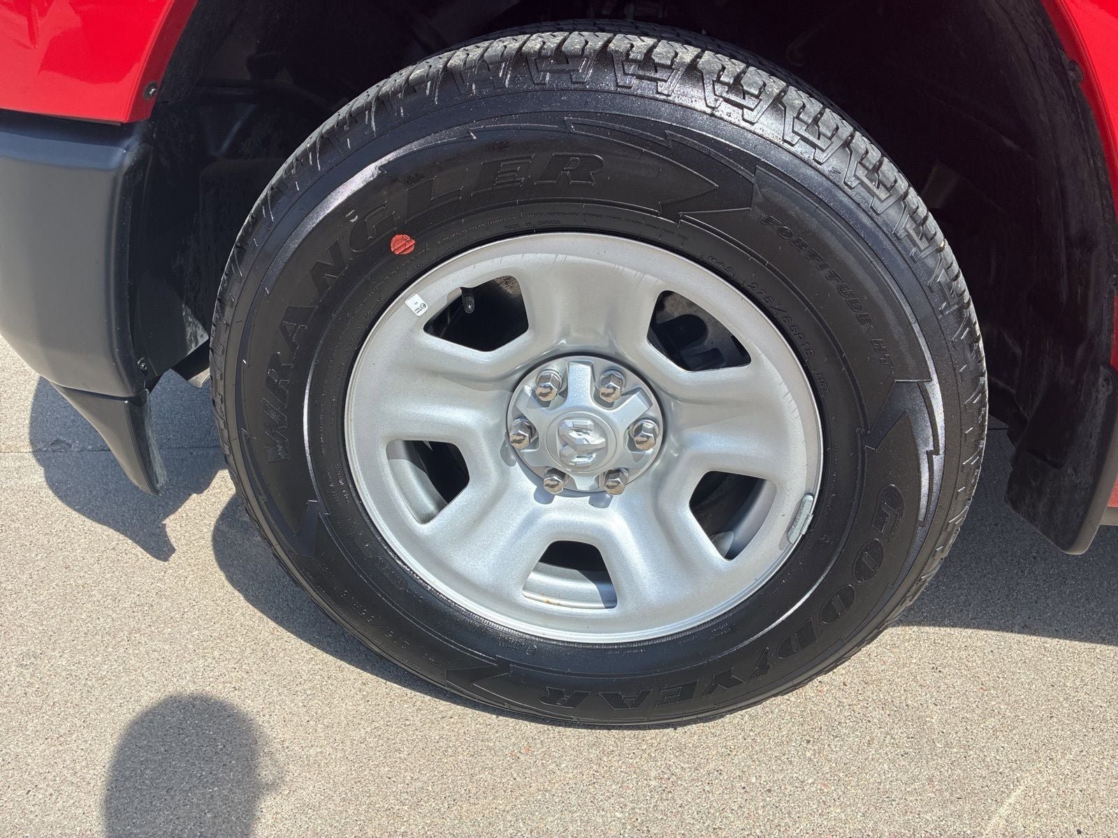 Used 2024 RAM 1500 Tradesman AWD/4WD image 13