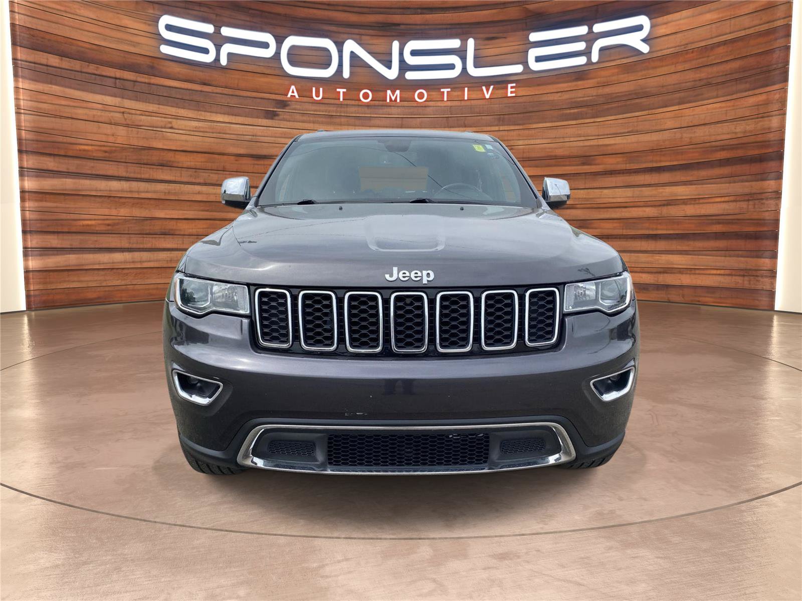 Used 2020 Jeep Grand Cherokee Limited AWD/4WD image 10