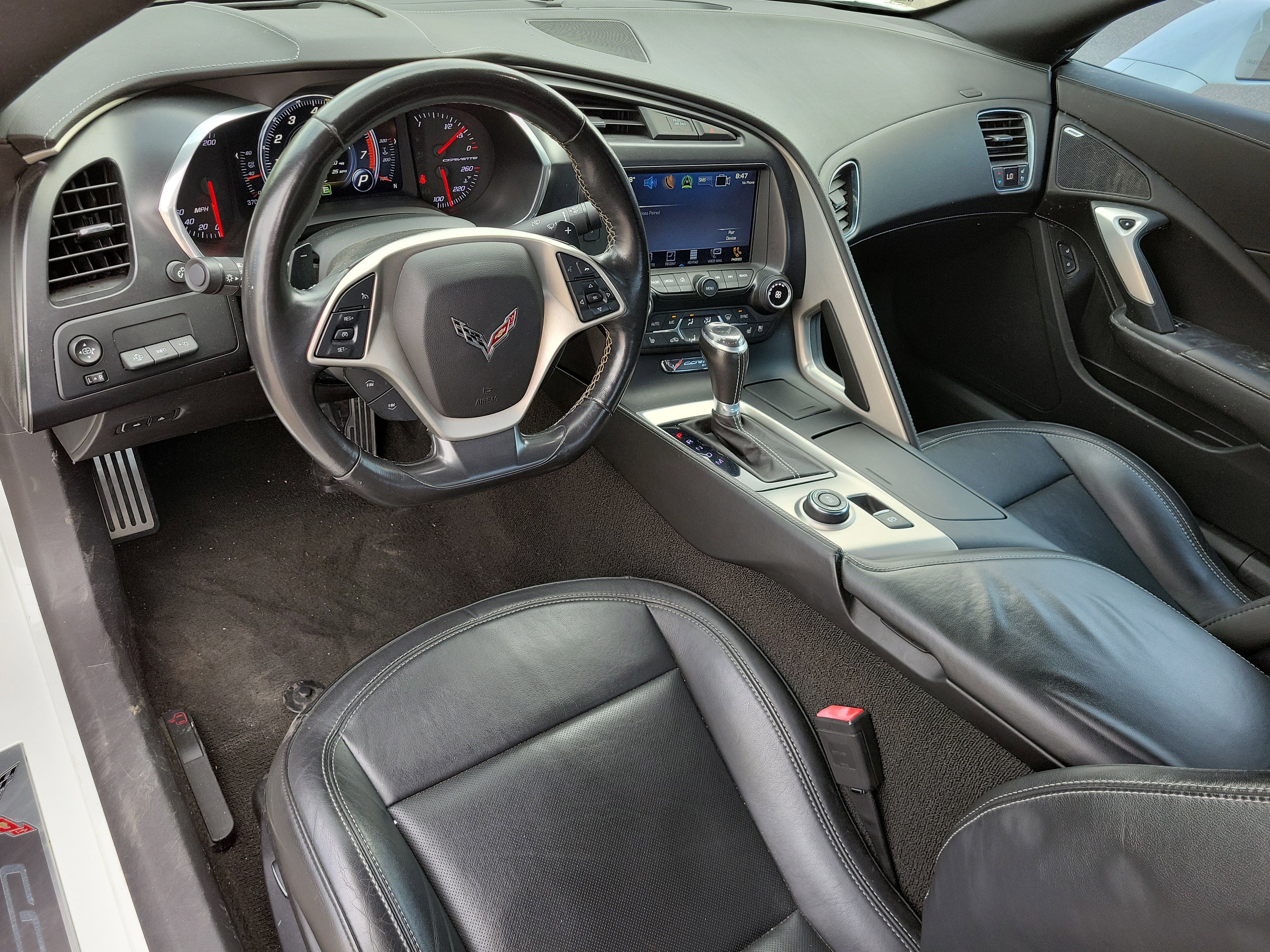 Used 2016 Chevrolet Corvette Stingray Coupe w/ 2LT Preferred Equipment Group image 8