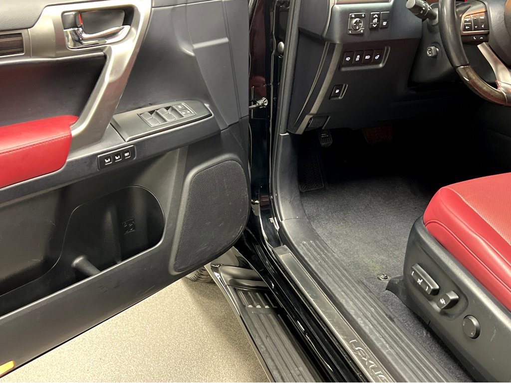 Certified 2023 Lexus GX 460 Premium w/ Premium Plus Package image 8