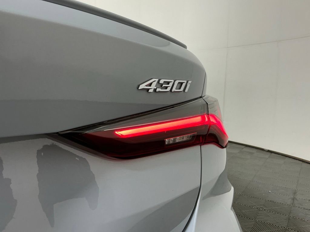 Certified 2022 BMW 430i Coupe w/ M Sport Package RWD image 28