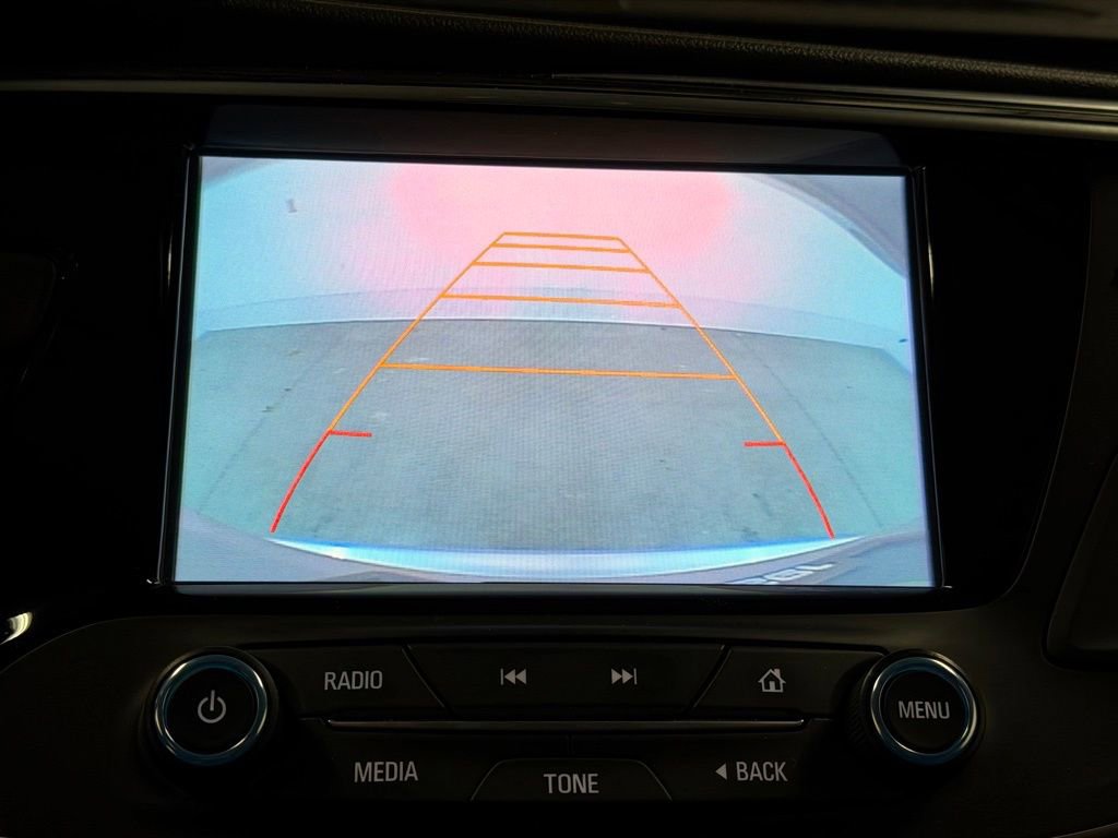 Certified 2017 Buick Envision Essence image 38