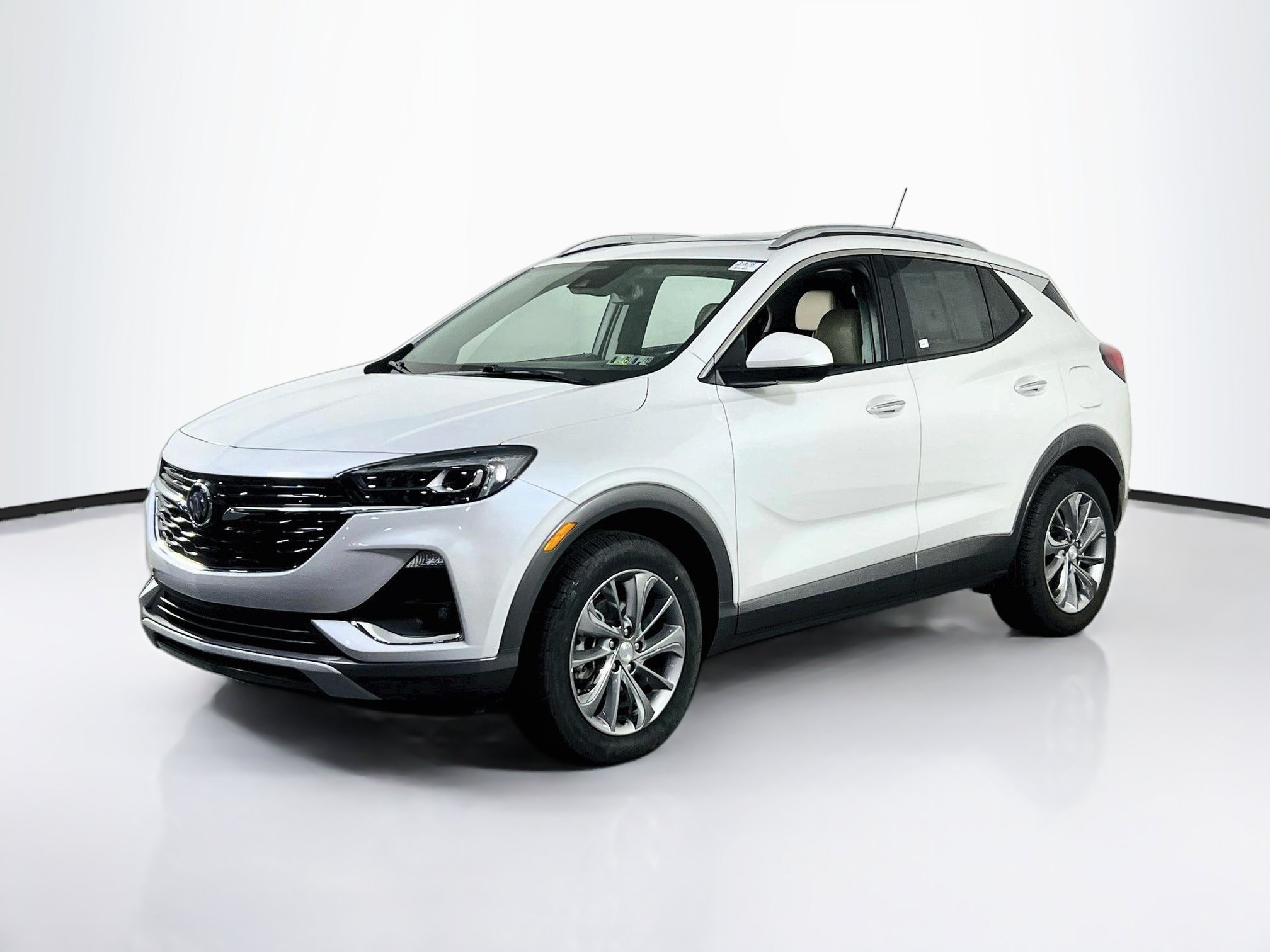 Used 2020 Buick Encore GX Essence w/ Experience Buick Package AWD/4WD image 1