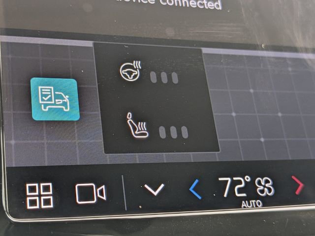 Certified 2023 Volvo XC40 B5 Plus w/ Protection Package Premier image 29