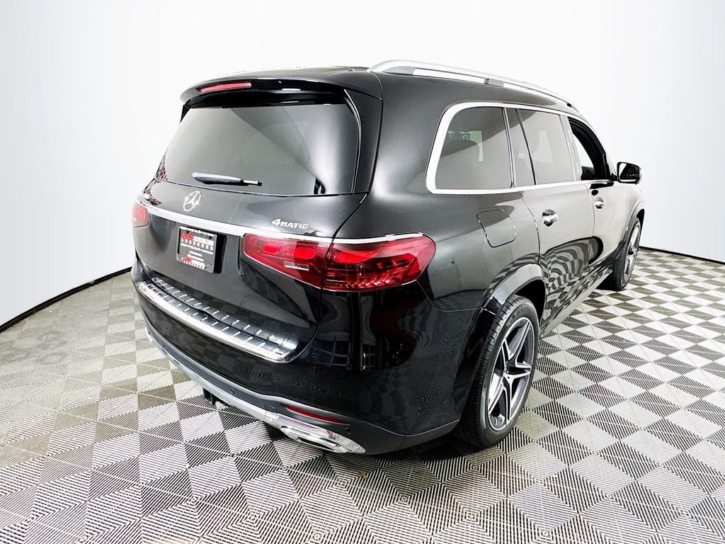 Used 2024 Mercedes-Benz GLS 450 4MATIC image 7