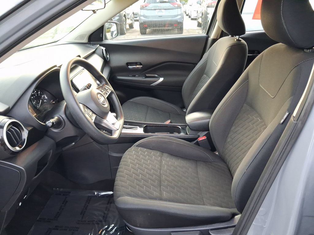 Certified 2023 Nissan Kicks SV FWD image 14