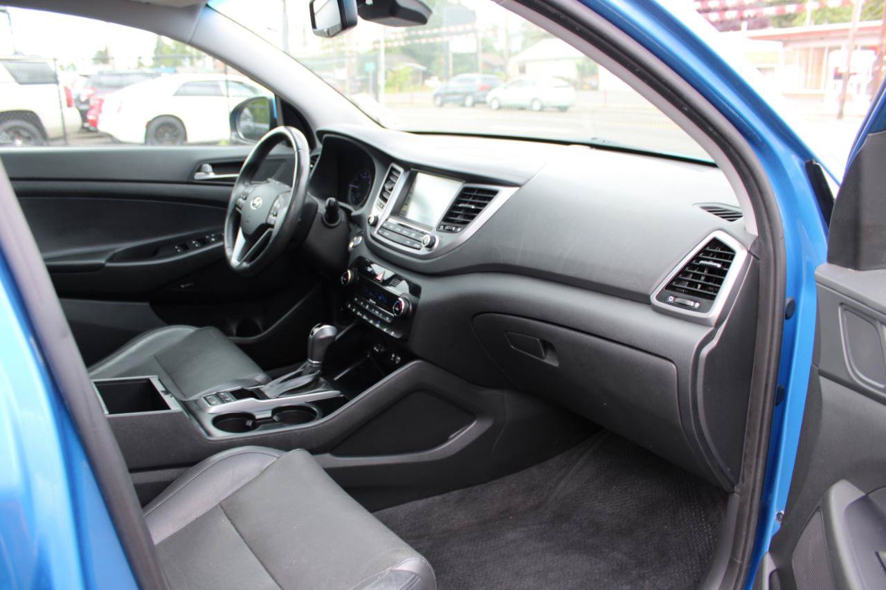 Used 2017 Hyundai Tucson Limited w/ Limited Ultimate Package 03 AWD/4WD image 16