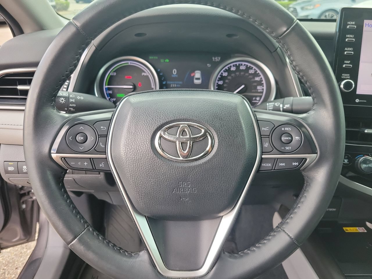 Used 2023 Toyota Camry XLE FWD image 18