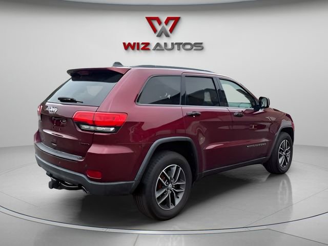Used 2017 Jeep Grand Cherokee Limited AWD/4WD image 5