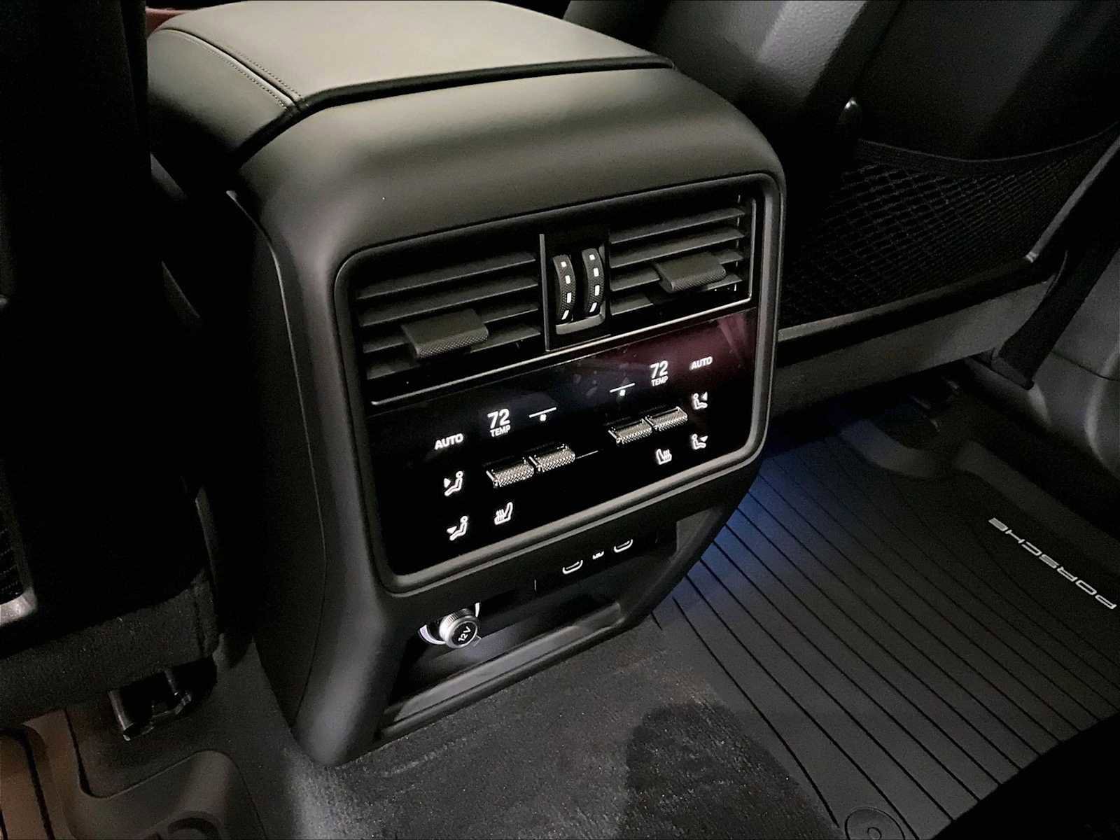 New 2026 Porsche Cayenne E-Hybrid AWD/4WD image 27