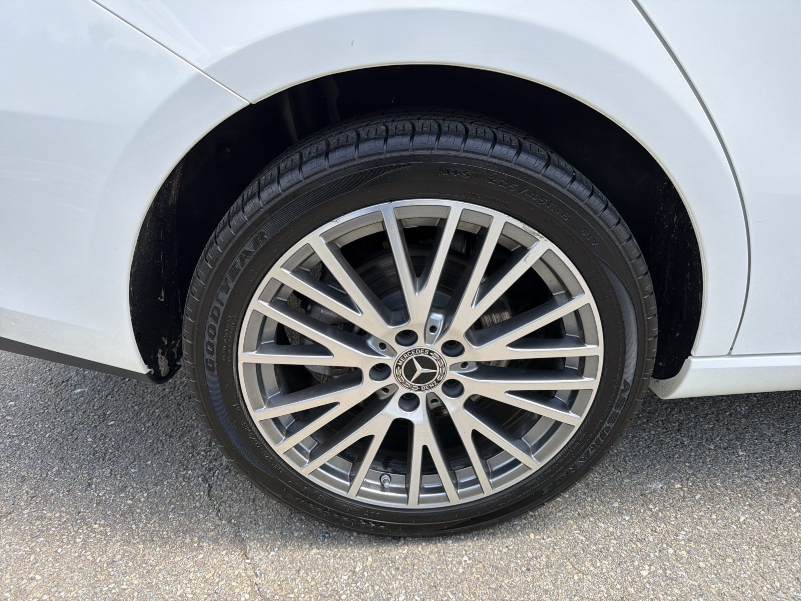 Used 2025 Mercedes-Benz CLA 250 image 16